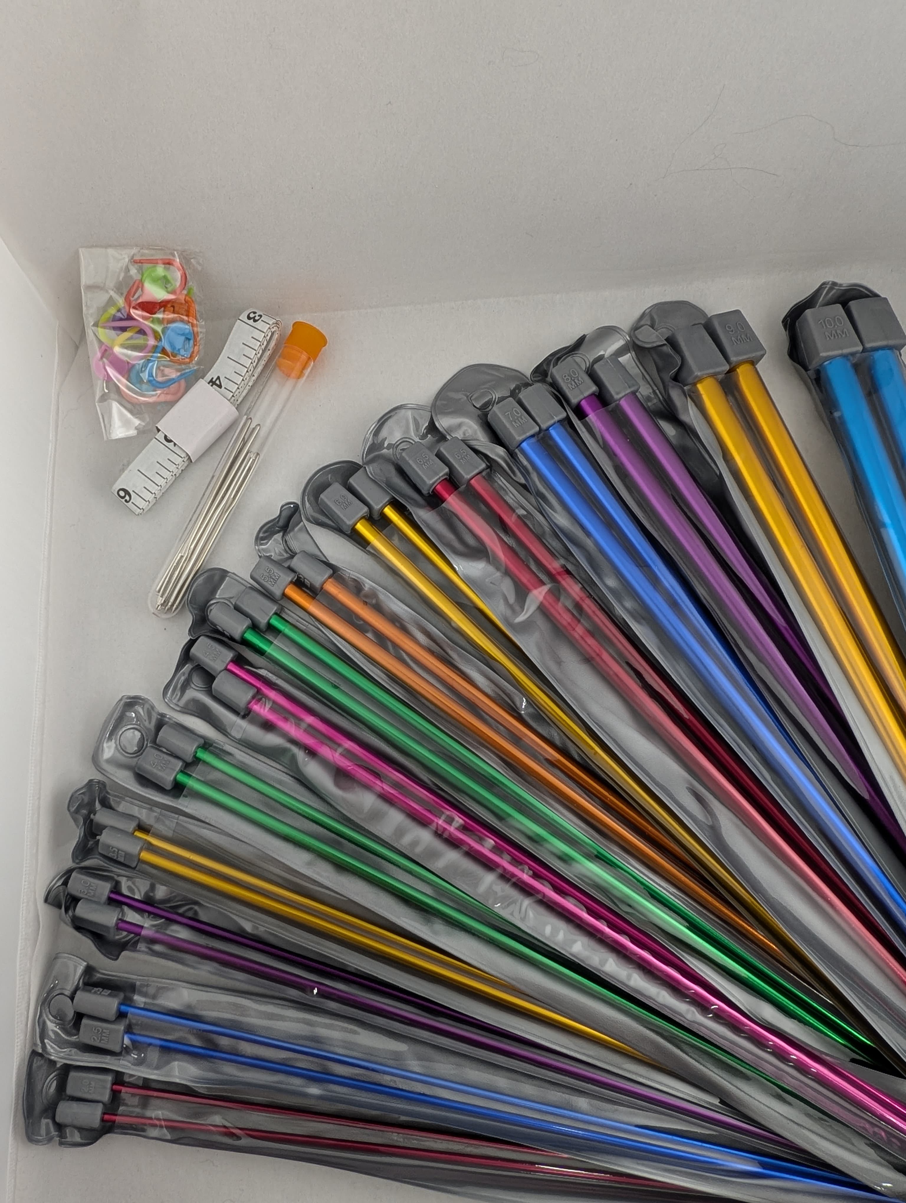 Knitting Needle Set